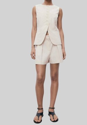 Mango, Short - beige