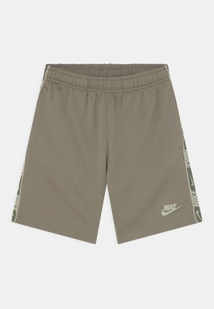 REPEAT - Short - matte olive/light stone