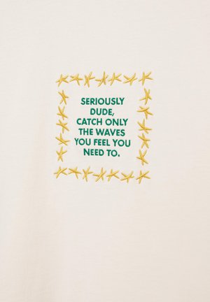 PULL&BEAR, EMBROIDERED STAR - T-SHIRT - T-shirt imprimé - beige