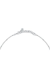 Bracciale in argento caratterizzato da un design delicato con piccoli anelli intrecciati, chiusura a moschettone e un accento con logo circolare.