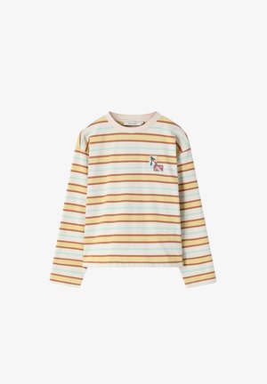 T-shirt à manches longues avec col rond, rayé horizontalement en beige, bleu clair et marron, avec un petit écusson représentant un palmier et un flamant rose sur la poitrine gauche.