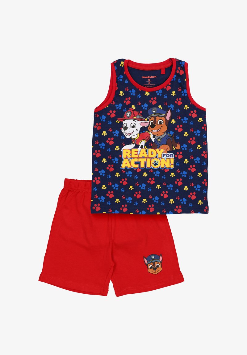 Twee-delige outfit voor kinderen met een marineblauw mouwloos topje met Paw Patrol-personages en de tekst "Klaar voor Actie!", gecombineerd met rode shorts met een karakters gezicht.