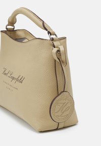 KARL LAGERFELD HOTEL BAG - Rankinė - sand