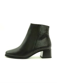 PITILLOS Botines bajos - BLACK