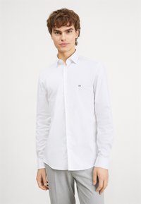 Calvin Klein - SLIM - Formalna srajca - bright white Miniaturna slika 1