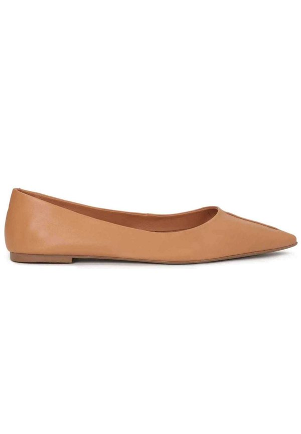 BLASE - Klassischer Ballerina