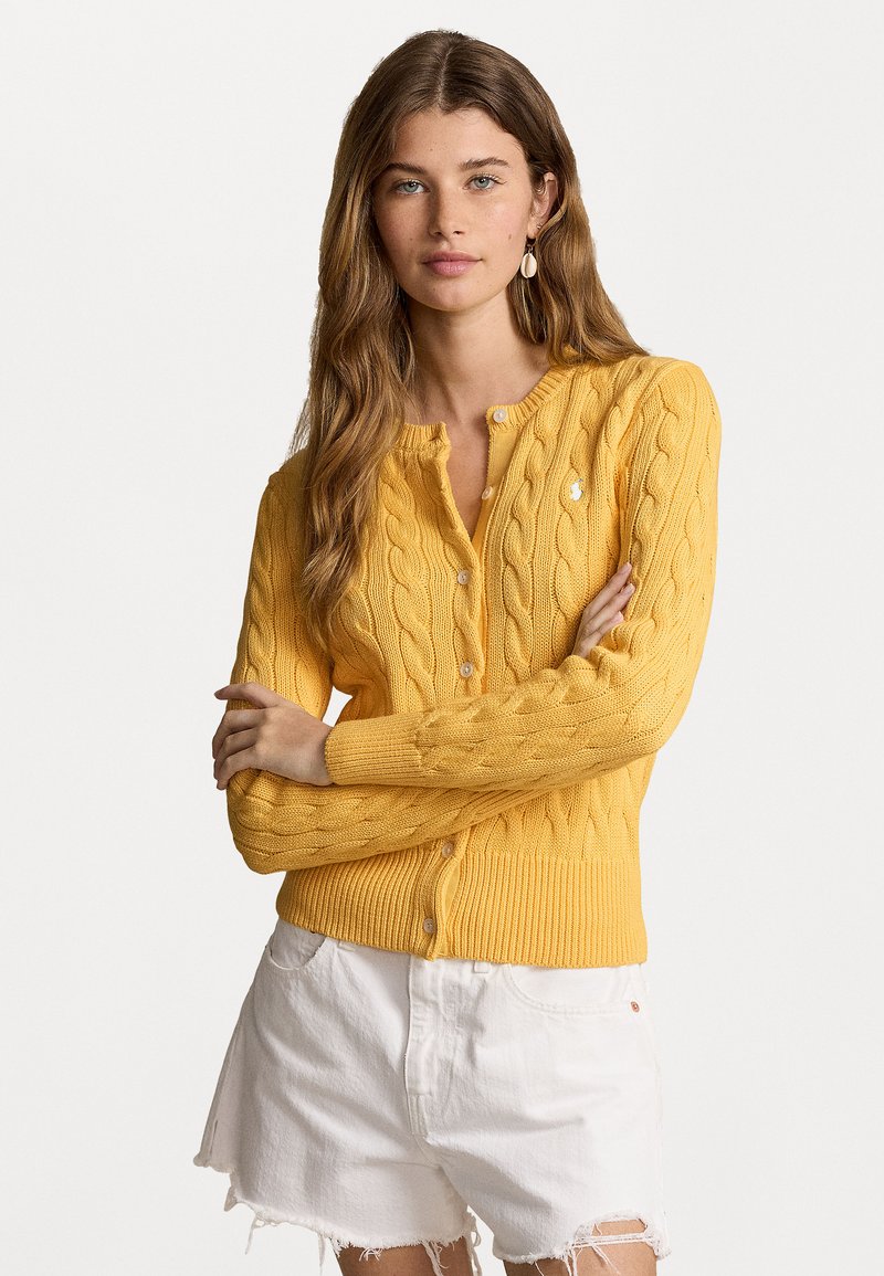 Polo Ralph Lauren - CABLE KNIT COTTON CREWNECK CARDIGAN - Kofta - cambridge yellow, Förstora