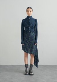 MIISTA ANSELMA SKIRT - A-vonalú szoknya - green/blue