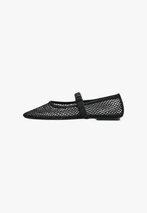 Bershka, Ballerina's met enkelbandjes - black
