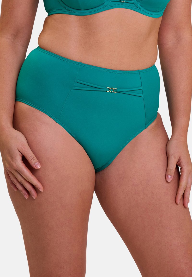 Bas de bikini taille haute en teal avec un détail froncé à l'avant et un accent en boucle dorée, fabriqué dans un matériau lisse et extensible.