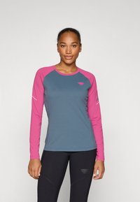 Dynafit ALPINE PRO TEE - Ilgarankovis viršutinės dalies drabužis - magenta