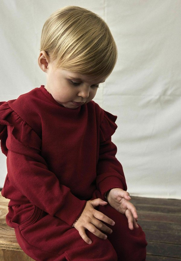 JOGGING REGULAR FIT - Jogginghose