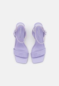 Madden Girl Sandaletter - purple