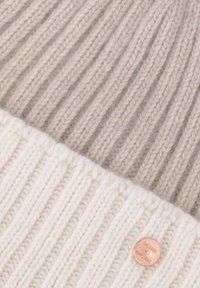 Bickley+Mitchell Muts - off white