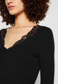 Anna Field Robe pull - black