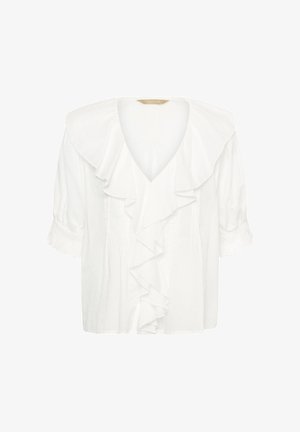 Witte blouse met een diepe V-hals, grote gerimpelde kraag, vooraan vallende ruches en opgerolde driekwartmouwen.