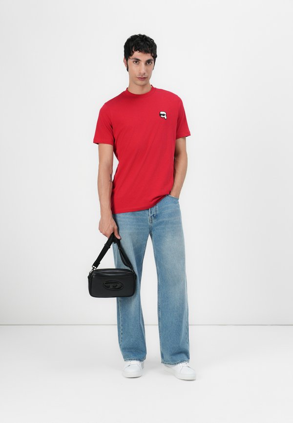 CREW NECK - Basic T-shirt - chili2