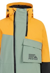 Farbblockierte Jacke mit gelben, grünen und schwarzen Abschnitten. Verfügt über einen frontalen Reißverschluss, eine verstellbare Kapuze und eine Brusttasche mit Logo. Glatte Textur.