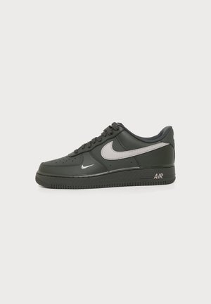 Nike Sportswear, AIR FORCE 1 07' TECH ESS - Sneakers laag - newsprint/college grey