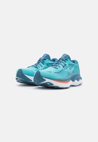 Mizuno WAVE SKYRISE 4 - Hardloopschoenen voor op de weg - blue ashes/nimbus cloud/soleil