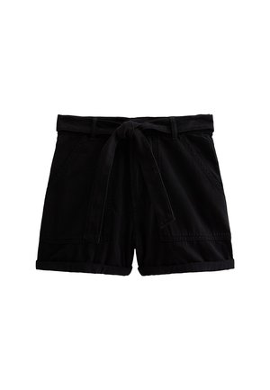 Svarta denimshorts med bälte i midjan, två sidofickor och uppvikta benslut. Tyget har en slät struktur och en rejäl design.