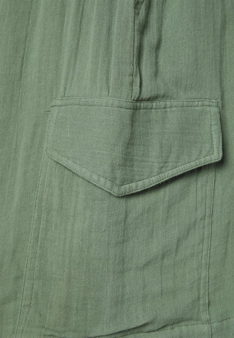 Damen Kleider | Mamalicious Curve MLMALU Shorts laurel wreath/grün - DK35173 Damen Kleider | Mamalicious Curve MLMALU Shorts laurel wreath/grün - DK35173