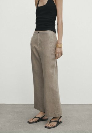 Trousers - brown