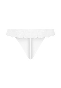 Un string en dentelle blanche avec une bordure en dentelle florale à volants le long de la taille, présenté sur un fond blanc uni.