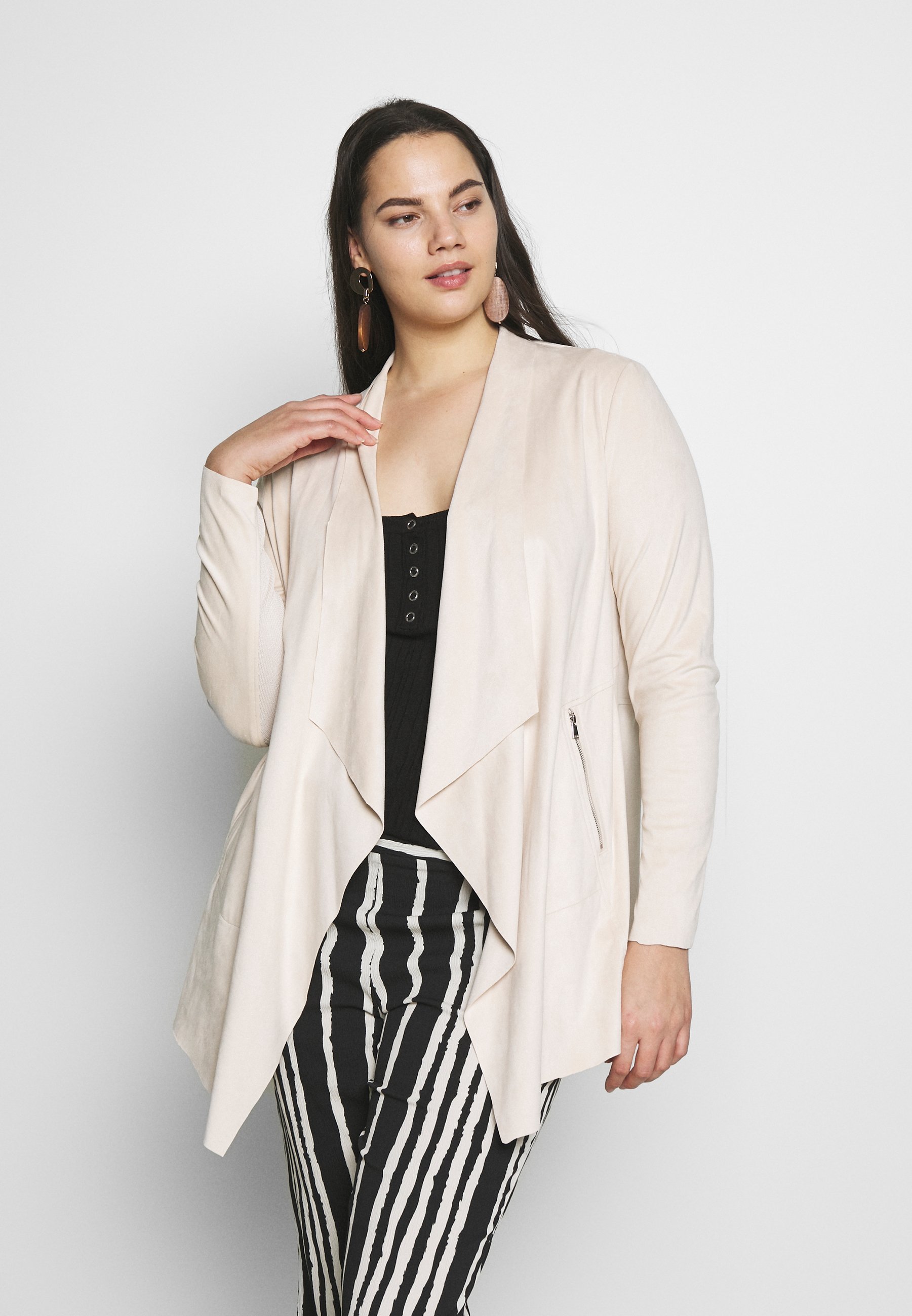 short waterfall jacket