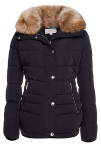 Sort dunjakke med en aftagelig lys brun pels-hette. Har lynlåslommer i siden, knaplukning og quiltet tekstur.