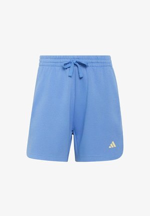 Plavi pamučni šorc s elastičnim pojasom i vezicom. Na donjem desnom dijelu nalazi se žuti Adidas logo. Glatka tekstura, ležeran dizajn.