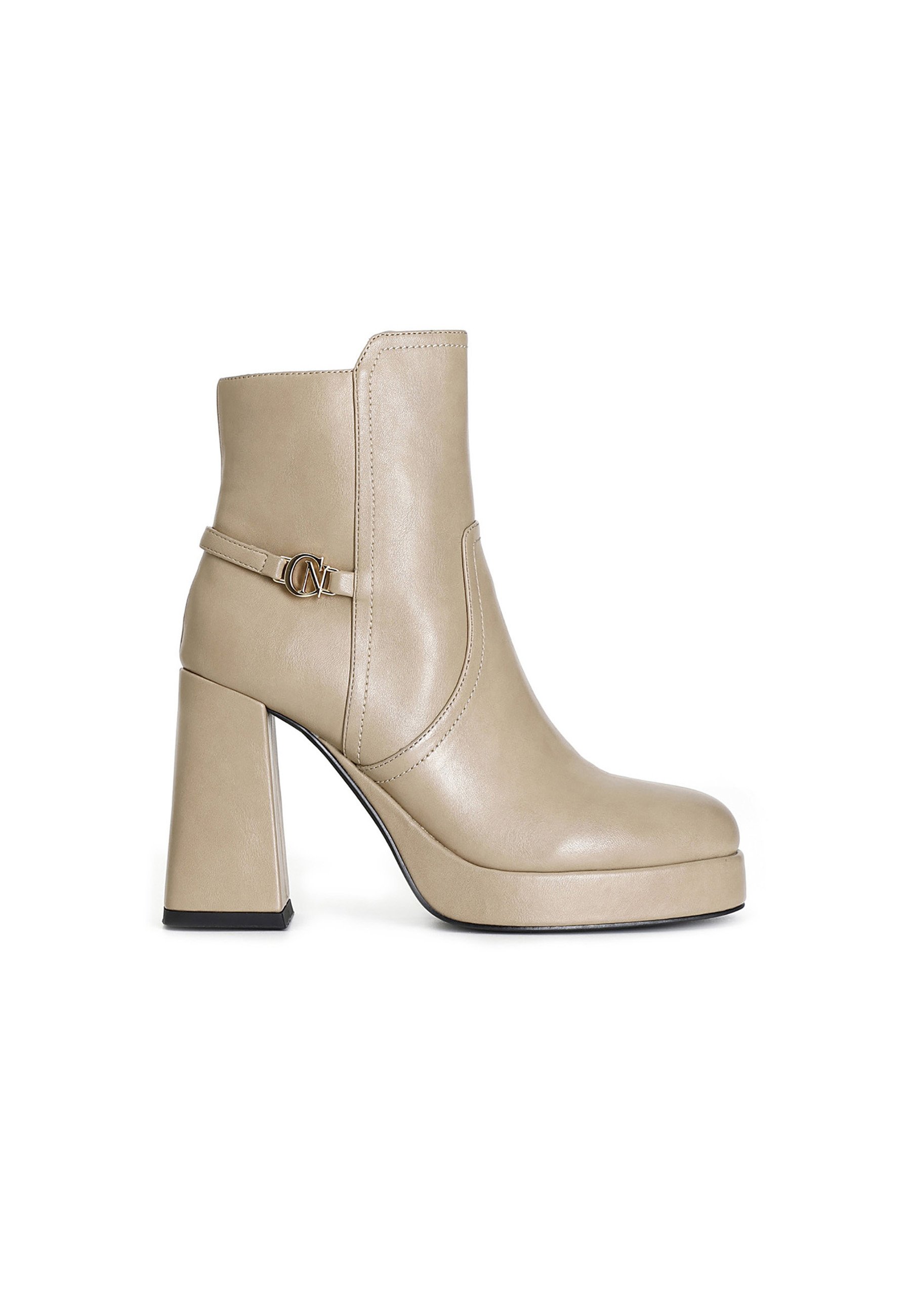 Stivaletto Donna In Sintetico Beige - Tacco 4 Cm, Plateau 2.5 Cm, Gamba 16 Cm, Design Elegante E Comfort