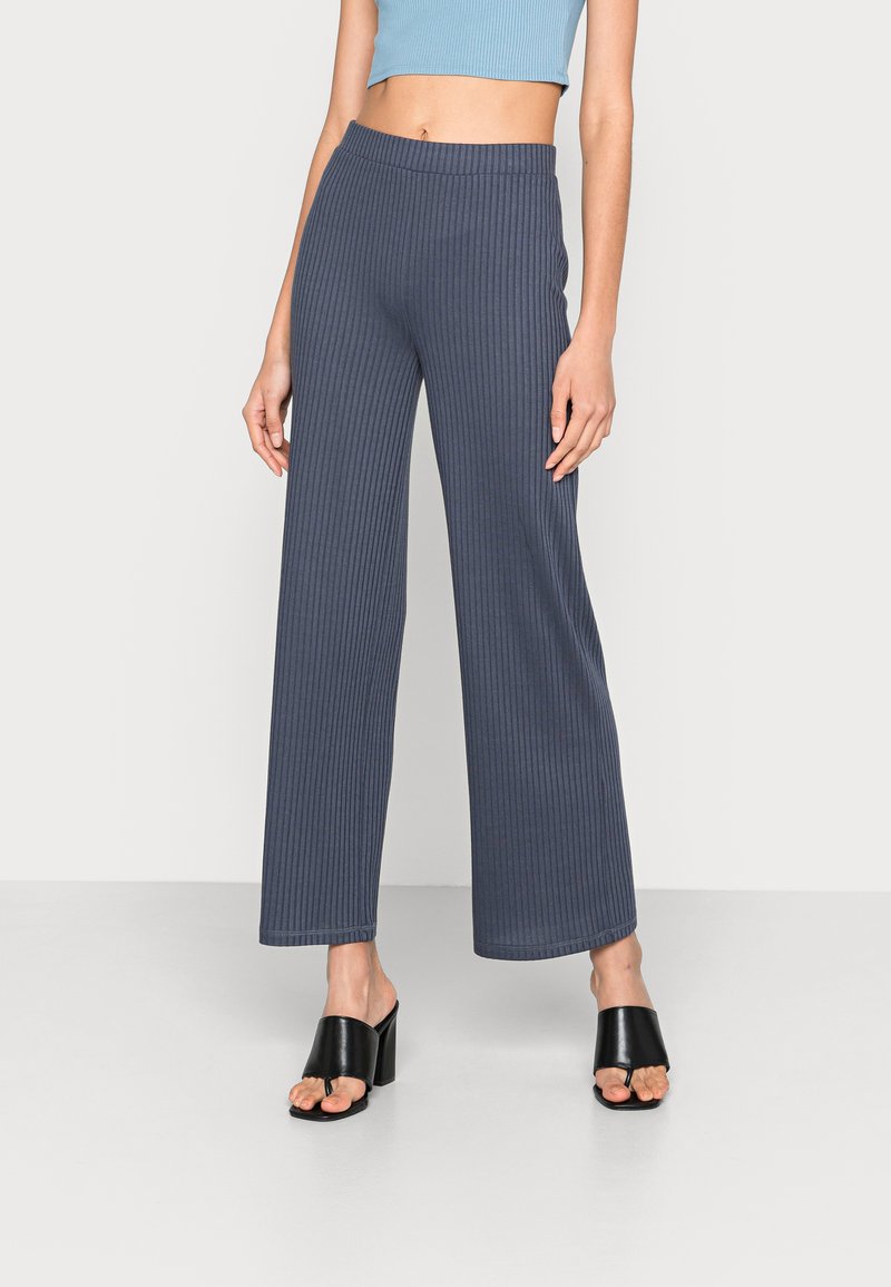Pieces PCMOLLY PANTS - Calças - ombre blue
