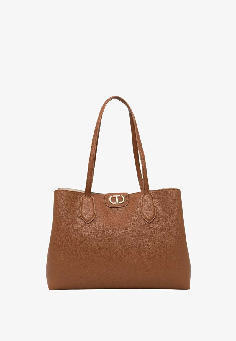 Borsa a spalla in pelle marrone con due manici corti, forma rettangolare, superficie testurizzata e dettaglio in metallo dorato sul davanti.