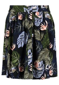 La gonna floreale presenta uno sfondo scuro con foglie e fiori tropicali multicolori, chiusura frontale con bottoni e vita arricciata.