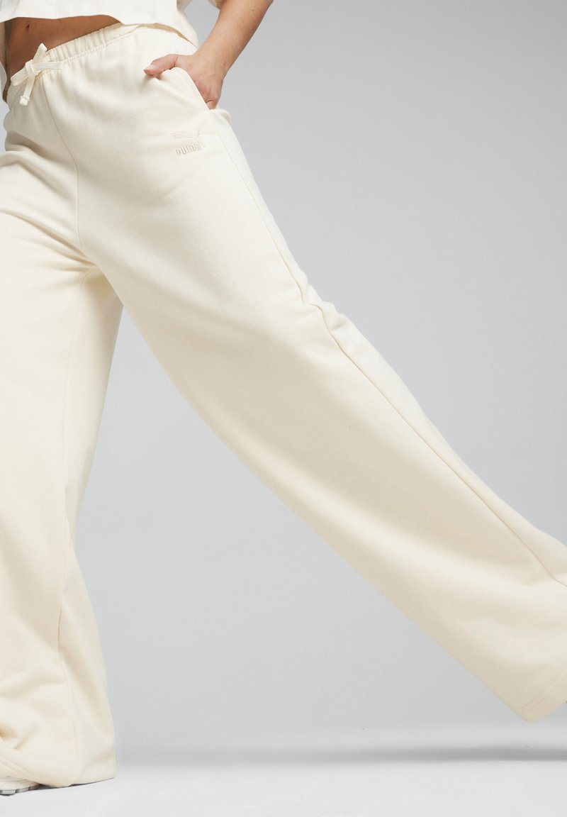 Puma BETTER CLASSICS RELAXED  - Treningo apatinė dalis - offwhite