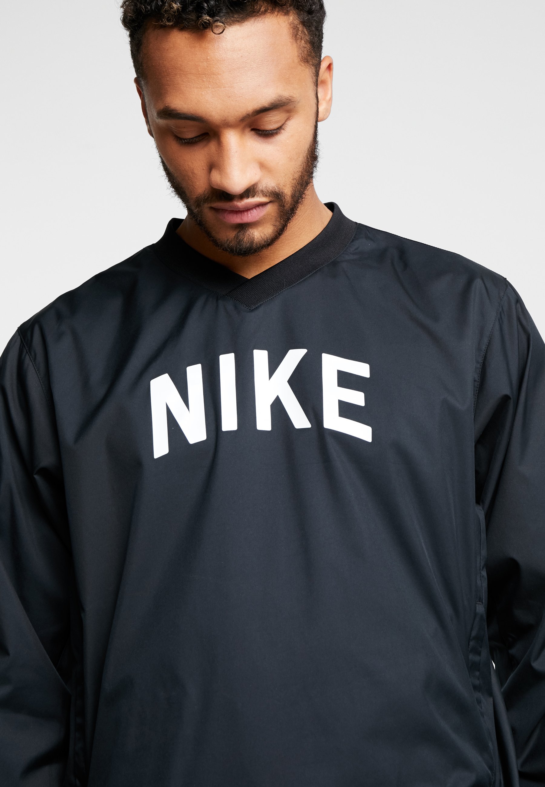 nike sb wind top