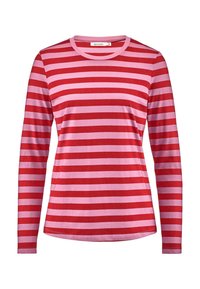 Rood en roze langekievals shirt met horizontale strepen, ronde halslijn en een gladde textuur. Het ontwerp heeft afwisselend dikke en dunne strepen.
