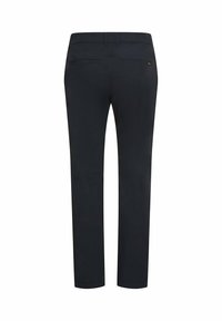 Mørkeblå bukser med lige pasform, lavet af et glat stof. Har to baglommer og diskrete syningsdetaljer.