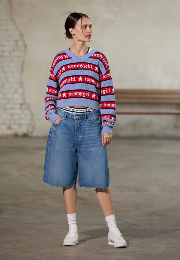 GIRL STRIPE SWEATER - Jumper