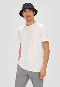 s.Oliver MIT ALL-OVER-PRINT - Hoed - navy