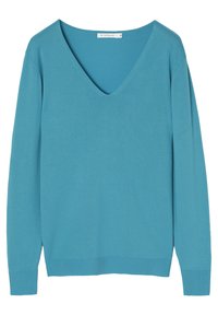 Pulover cu decolteu în V, de culoare teal vibrant. Fabricat dintr-un material moale, cu mâneci lungi și manșete și tiv structurale. Fără modele sau accente vizibile.
