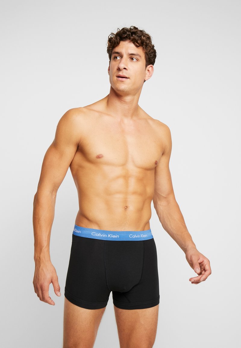 Calvin Klein Underwear TRUNK 3 PACK COTTON STRETCH - Cuecas boxer - black