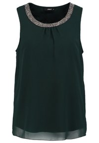 Blusa senza maniche di un verde scuro con colletto rotondo decorato di perline e leggera piega sotto il colletto, realizzata in un tessuto leggero e semi-trasparente all'orlo.