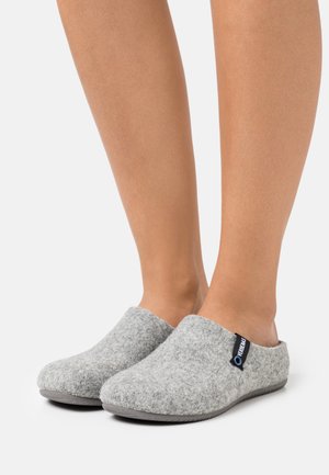 Slippers - gris