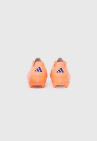 adidas Performance F50 LEAGUE - Nogometne kopačke za čvrstu podlogu - beam orange/lucid blue/ftwr white