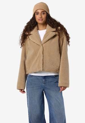 NMNATI CROP JACKET - Fliisjakk - birch