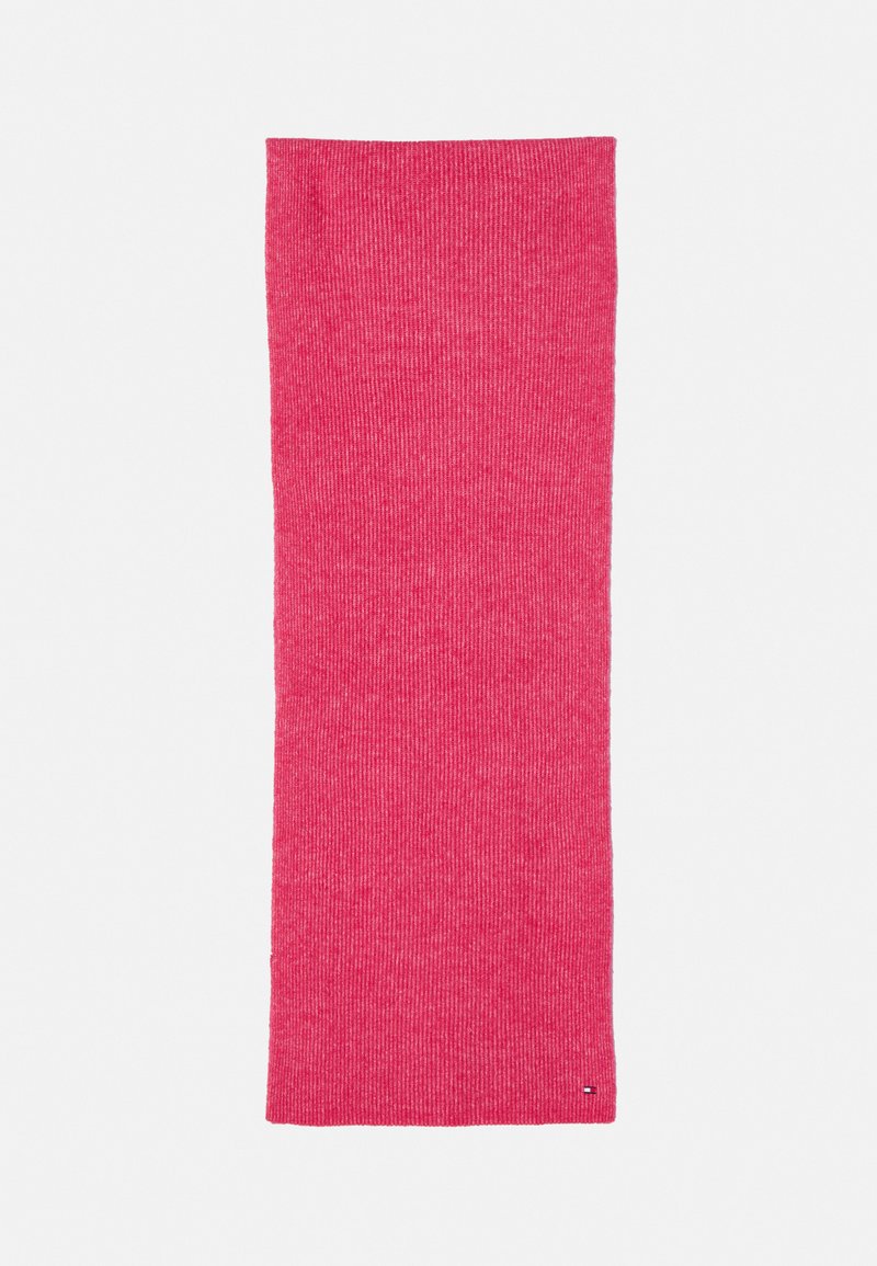 Sciarpa rosa lavorata a maglia, forma rettangolare con texture a coste, materiale morbido e piccolo logo su un'estremità.