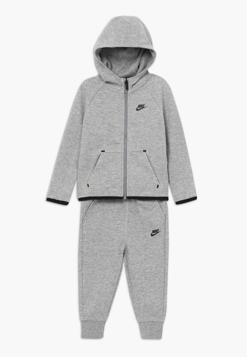 Nike Sportswear Broek grijs gemêleerd