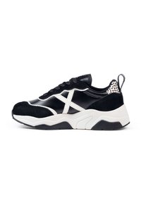 MUNICH Trainers - black
